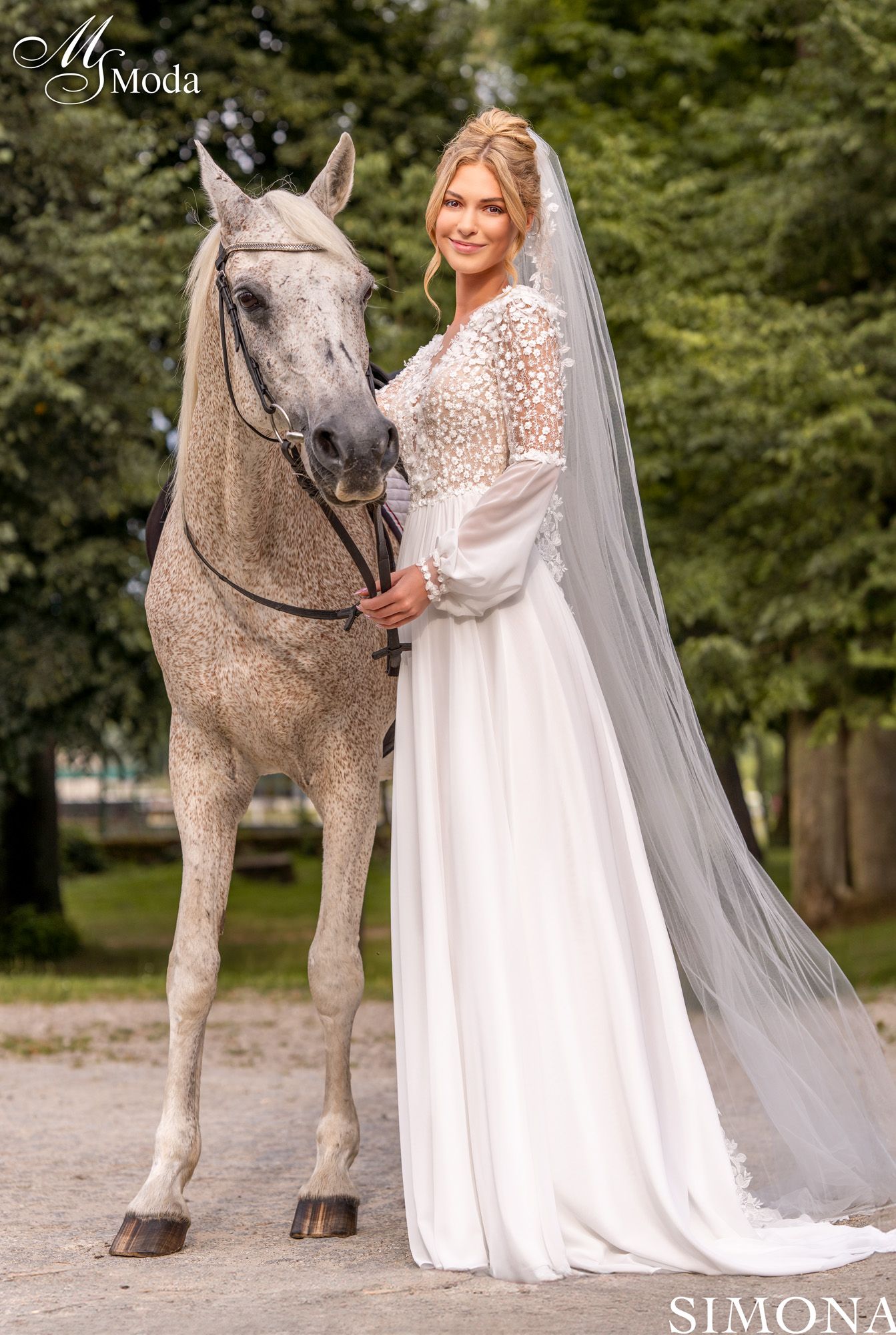 Suknia slubna SIMONA - 2025